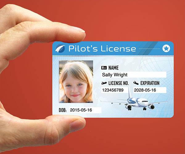 Muestra de tarjeta de identificación de licencia de piloto personalizada